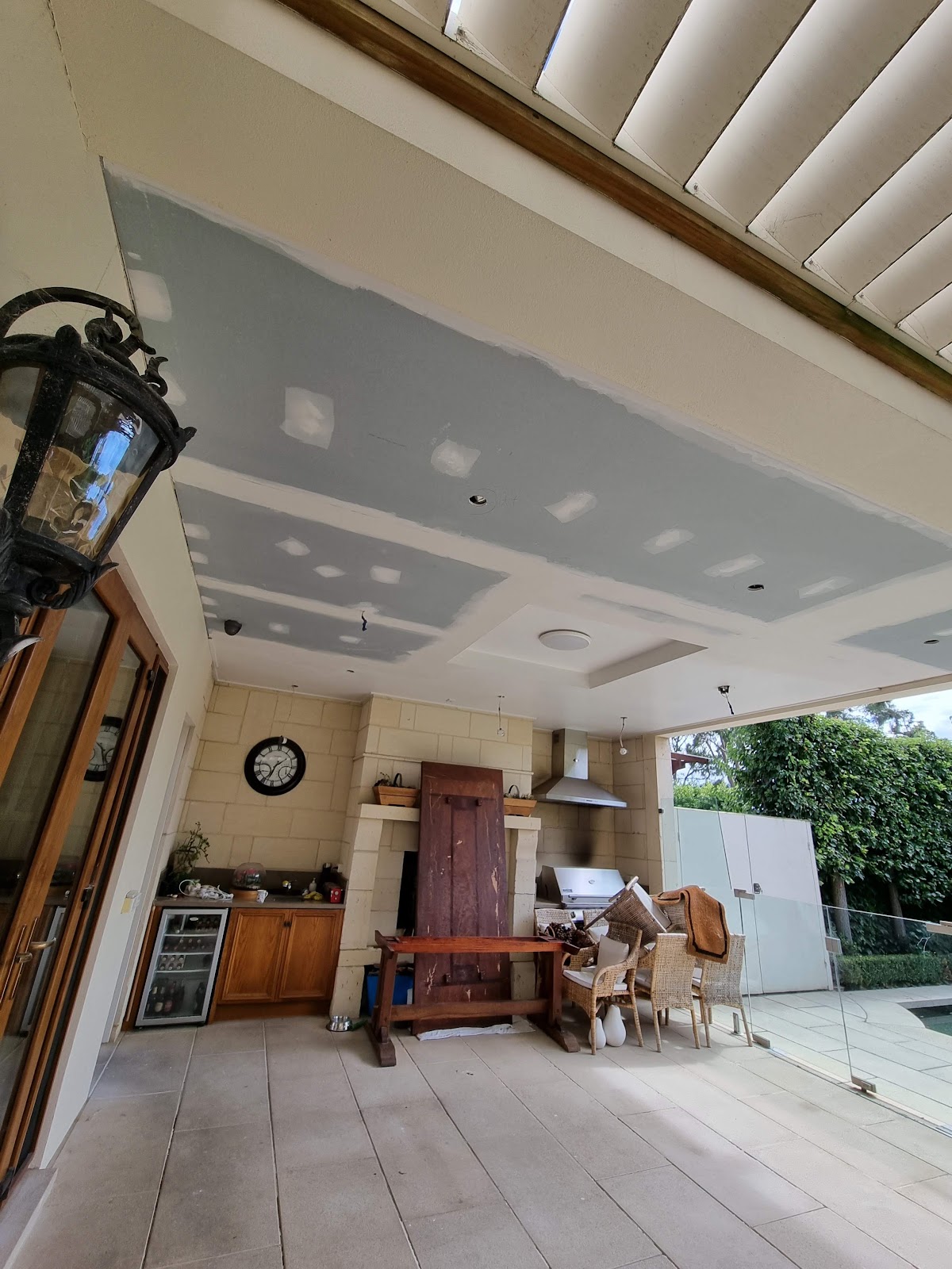 Alfresco ceiling with the joins set